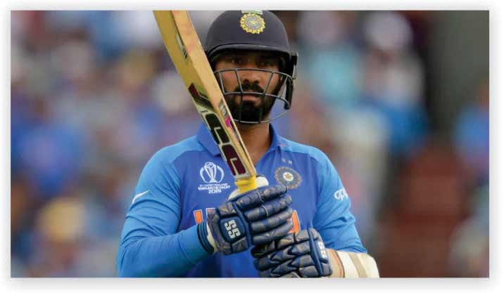 15. Dinesh Karthik